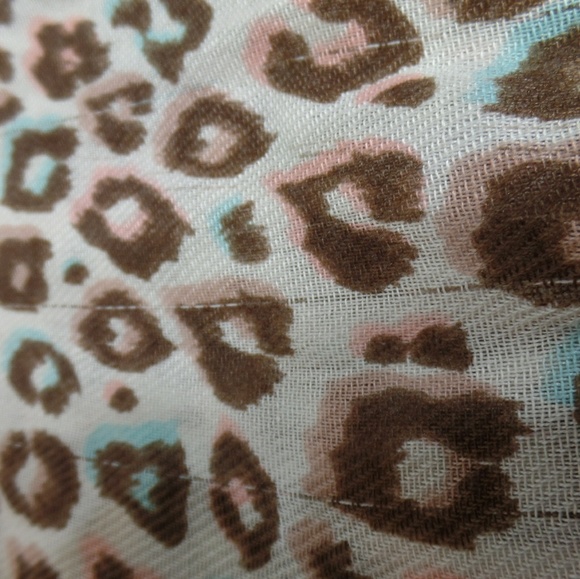 Lot 3 scarfs- - Picture 4 of 8